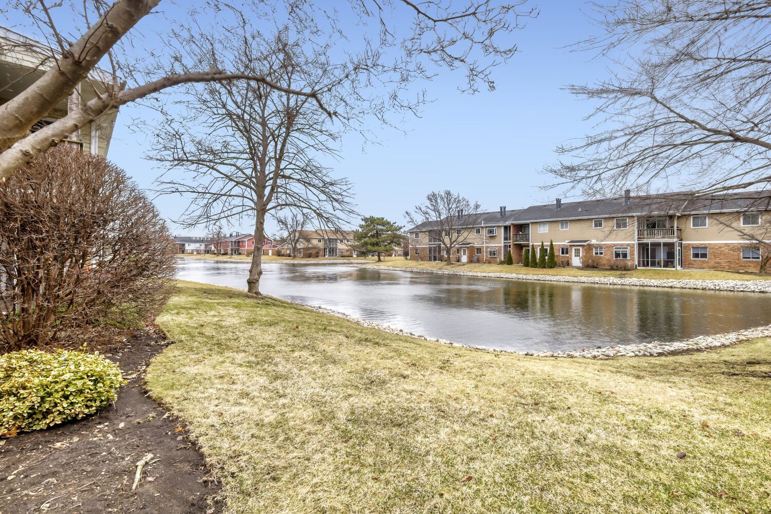 7285 Willow Way Lane #3B, Willowbrook, IL 60527