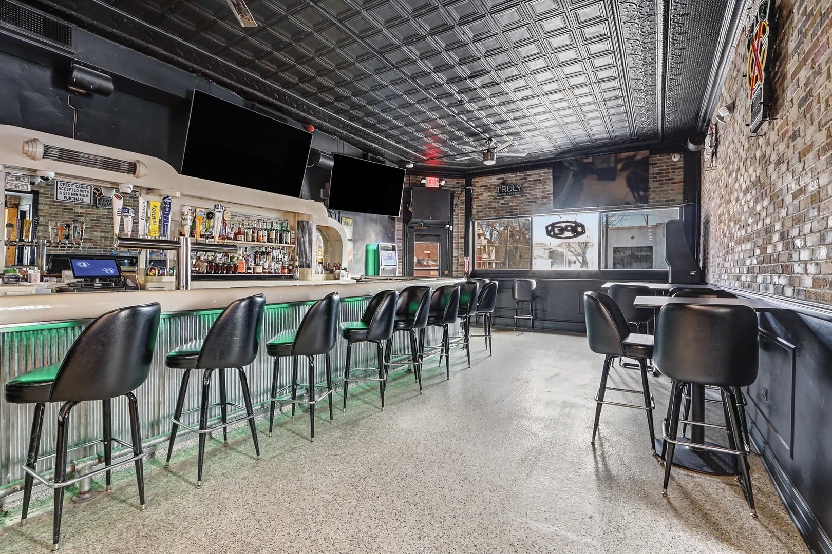 117 N Center Street, Joliet, IL 60435