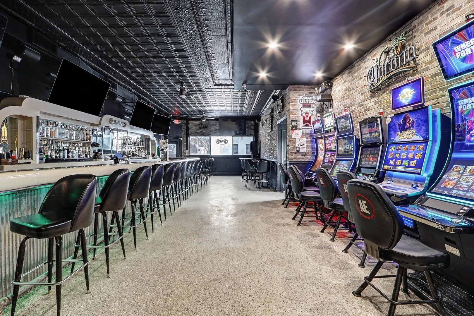 117 N Center Street, Joliet, IL 60435