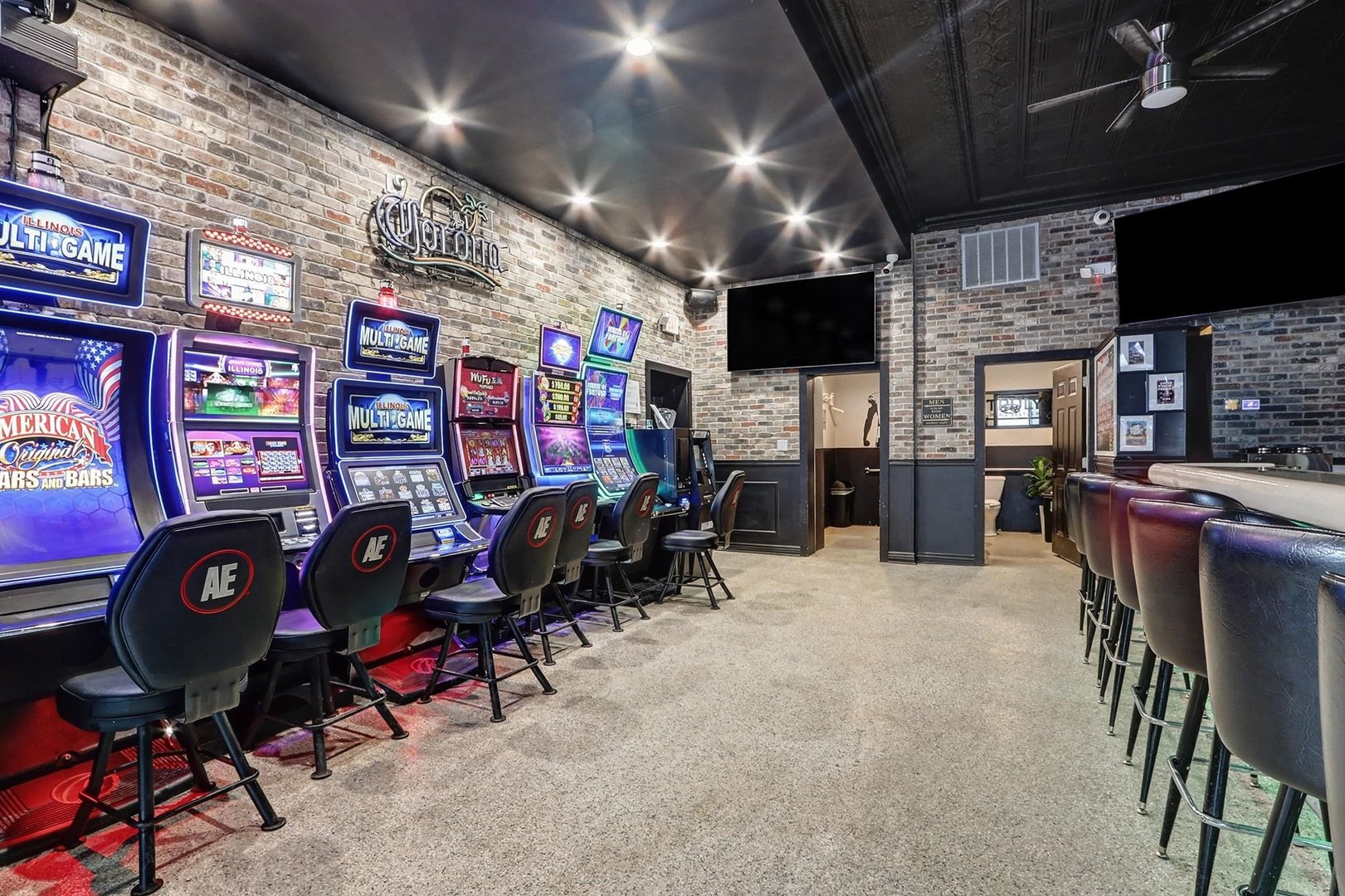 117 N Center Street, Joliet, IL 60435