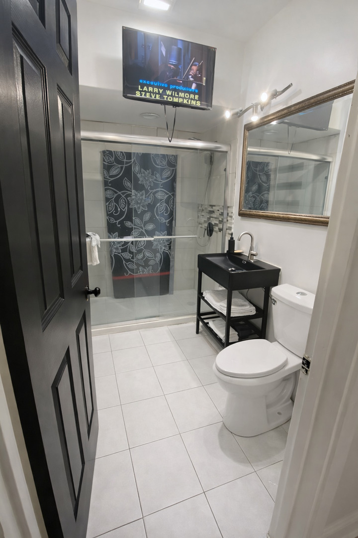 158 W Glen Lane, Riverdale, IL 60827