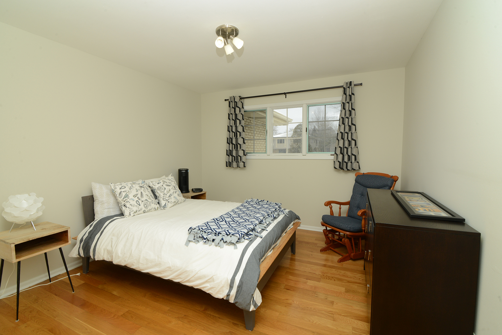 178 Bobwhite Court, Bloomingdale, IL 60108