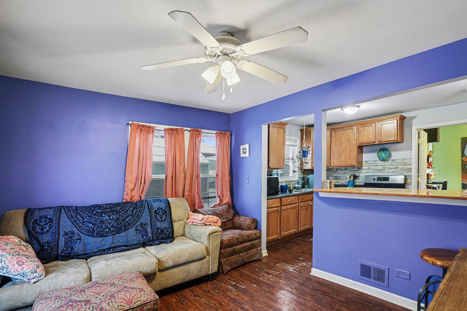 260 Beckwith Street, Aurora, IL 60505