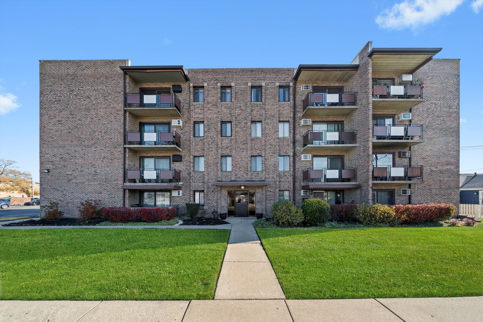7945 S Oketo Avenue #404, Bridgeview, IL 60455