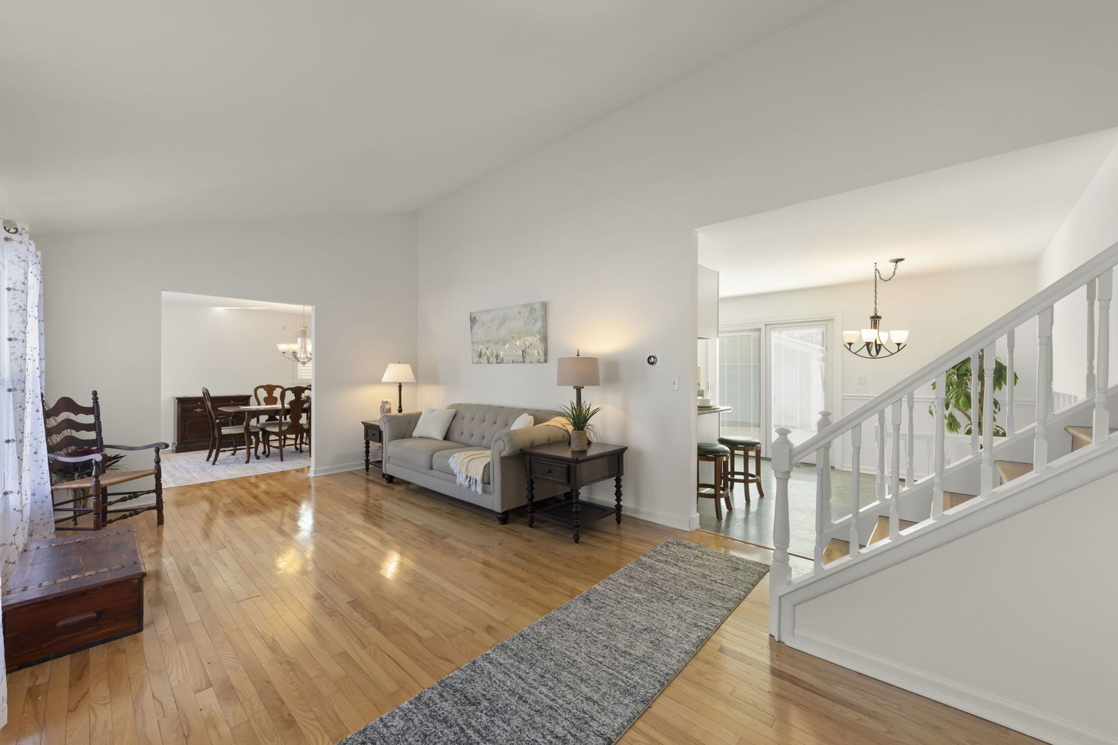 1231 Tyburn Drive, Schaumburg, IL 60194