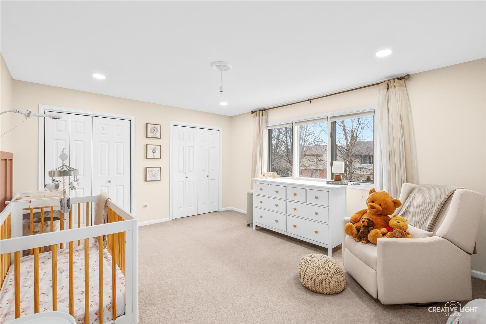 8146 Hampton Drive, Woodridge, IL 60517