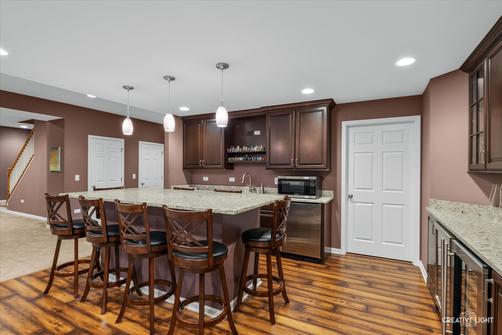 8146 Hampton Drive, Woodridge, IL 60517