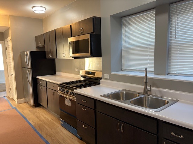 6058 S WOLCOTT Avenue, Chicago, IL 60636