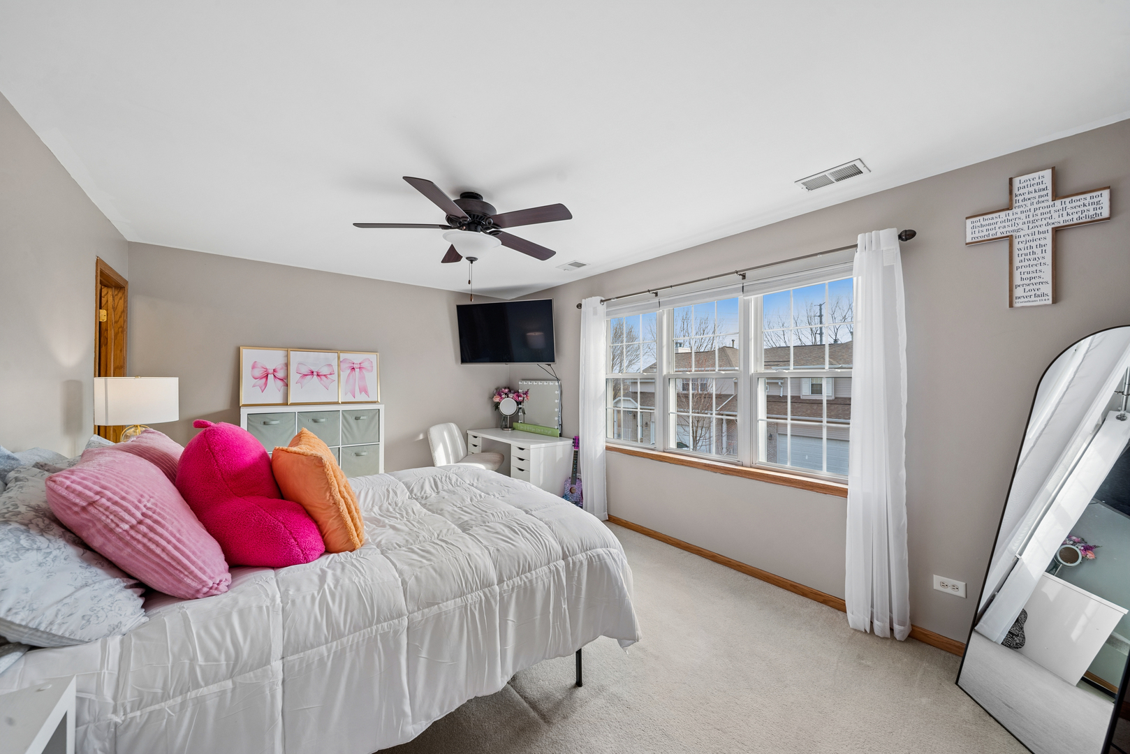 3912 Pathfinder Lane, Joliet, IL 60435