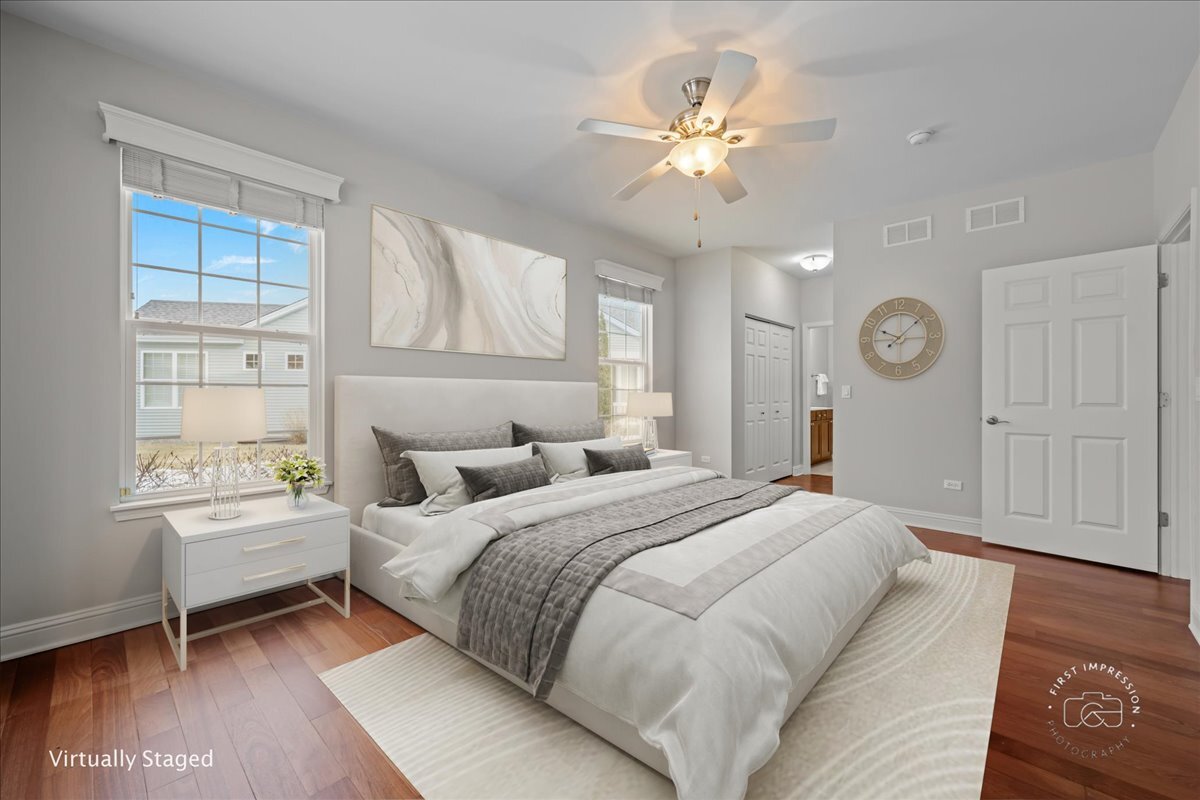 2843 Hillcrest Circle, Naperville, IL 60564