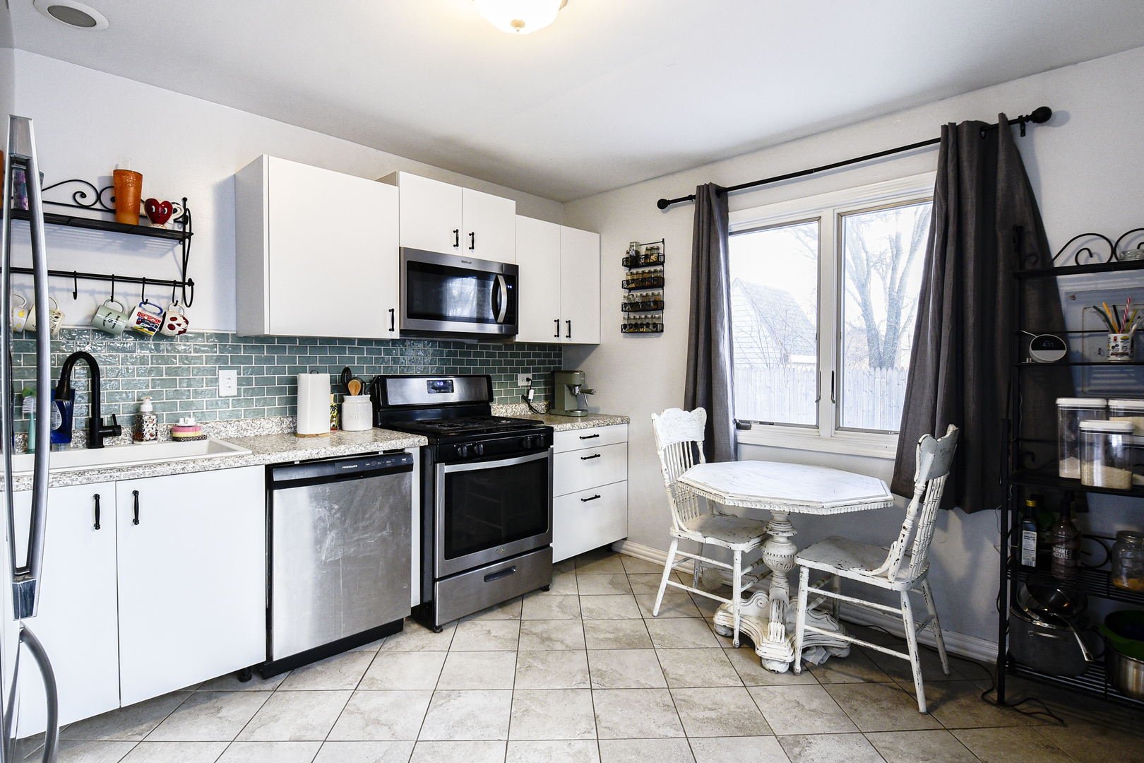 1030 Surrey Court, Joliet, IL 60431