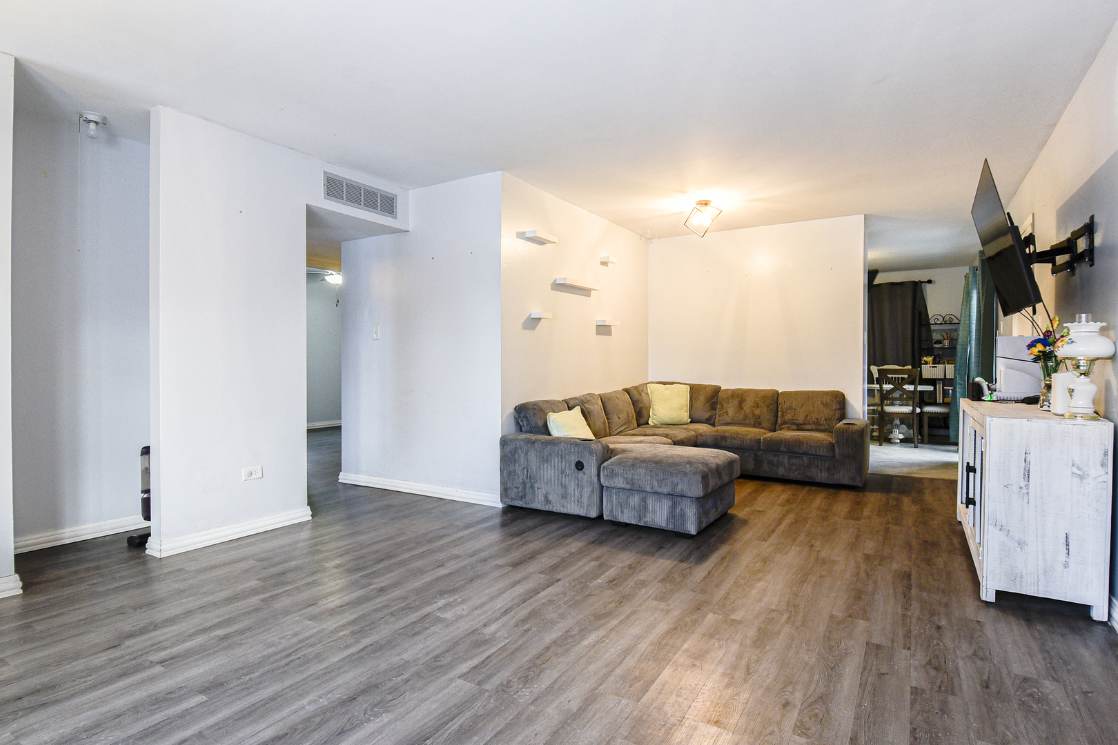 1030 Surrey Court, Joliet, IL 60431