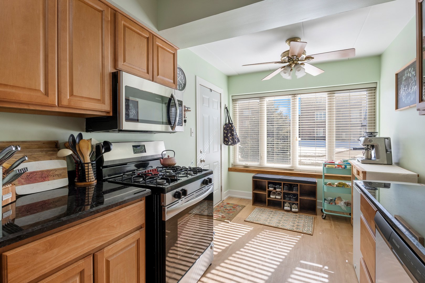 4940 Circle Court #604, Crestwood, IL 60418