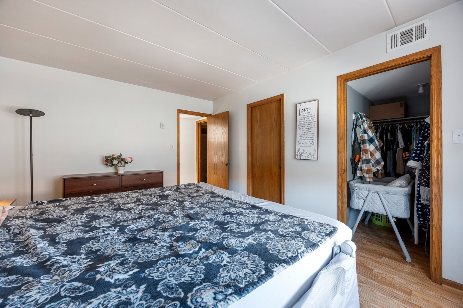 4940 Circle Court #604, Crestwood, IL 60418