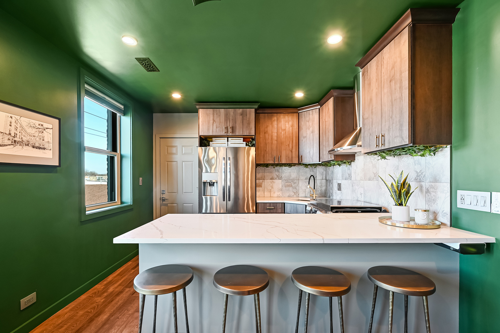 75 E Harris Avenue #3C, La Grange, IL 60525