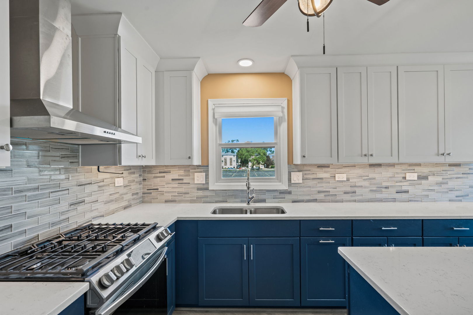 2333 Trumbull Avenue, River Grove, IL 60171