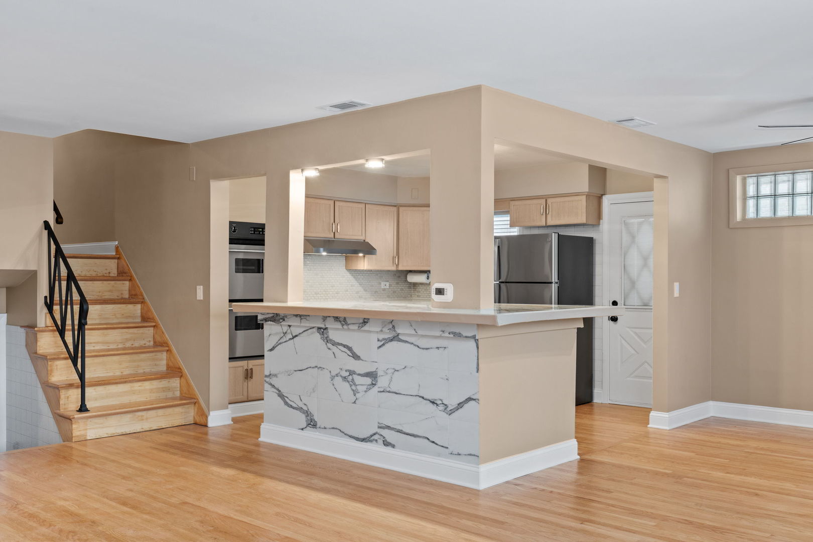 2737 Spruce Street, River Grove, IL 60171