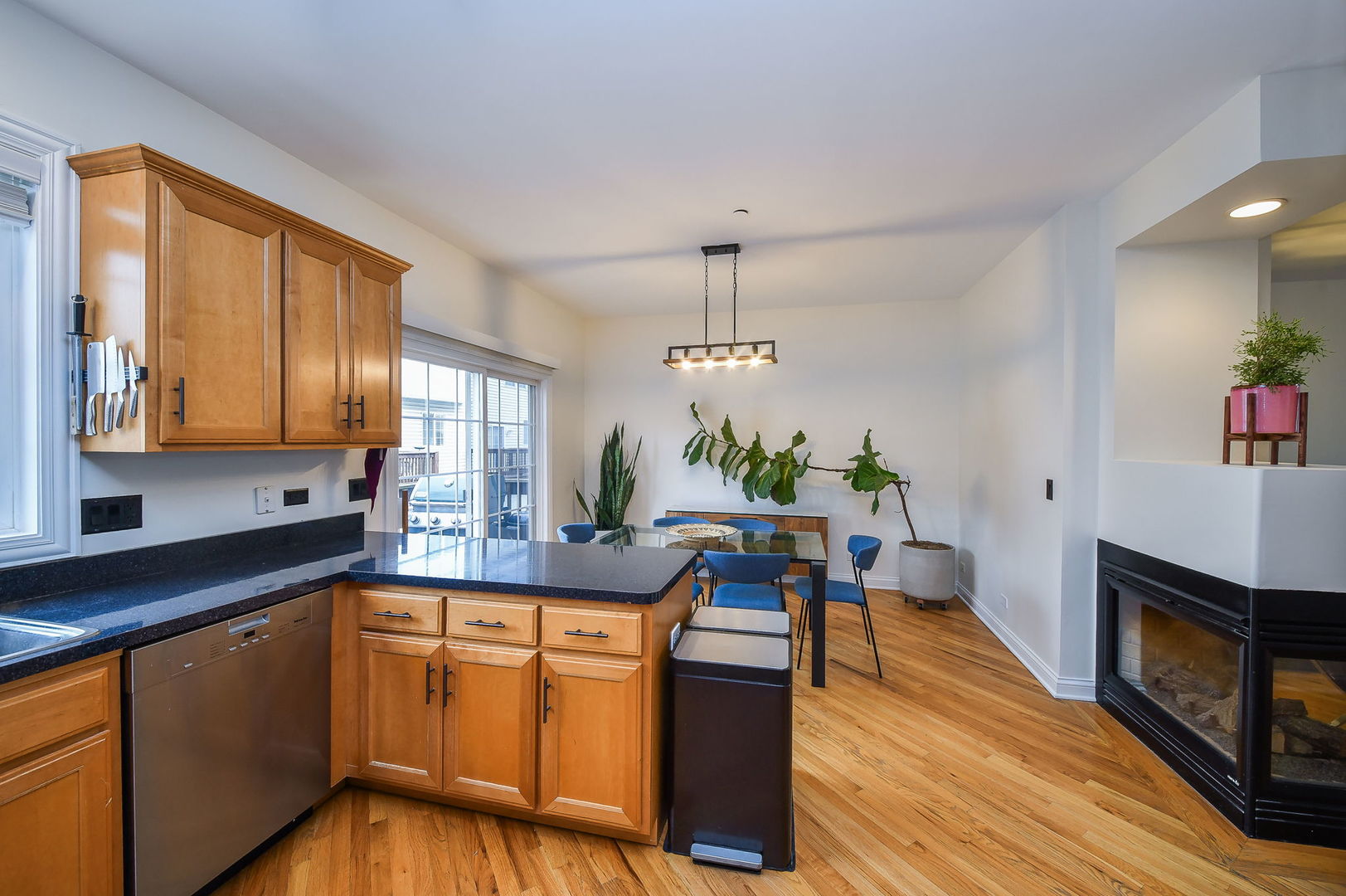 716 Prescott Court, Naperville, IL 60563