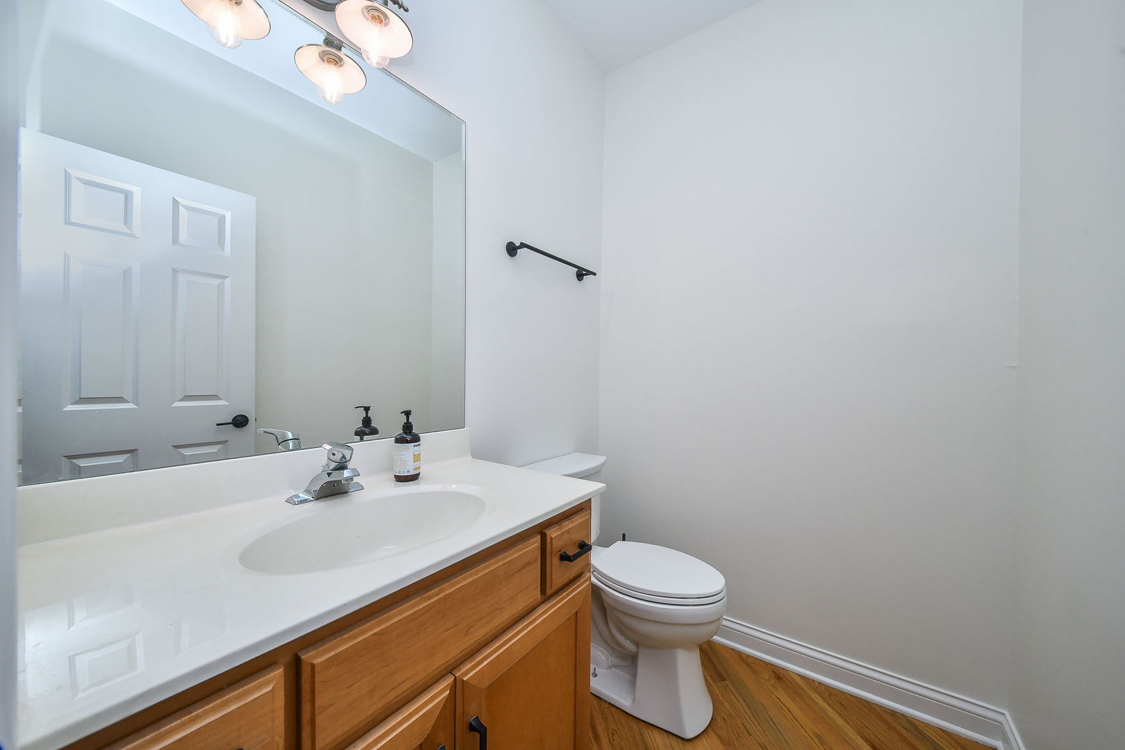 716 Prescott Court, Naperville, IL 60563