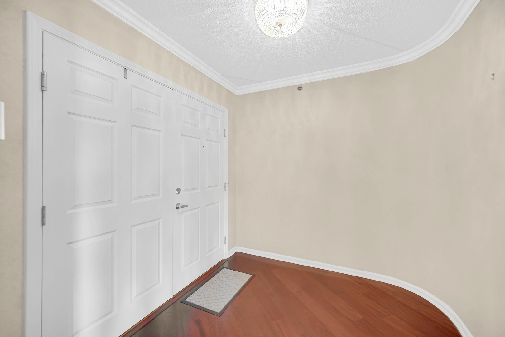 730 Creekside Drive #405C, Mount Prospect, IL 60056