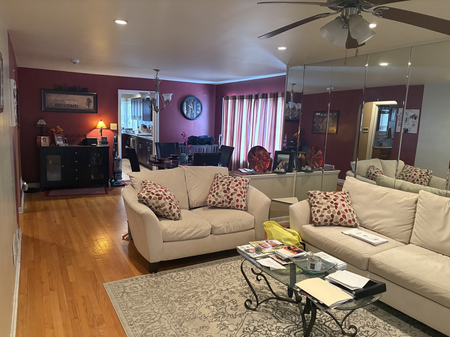 8800 S Merrill Avenue, Chicago, IL 60617