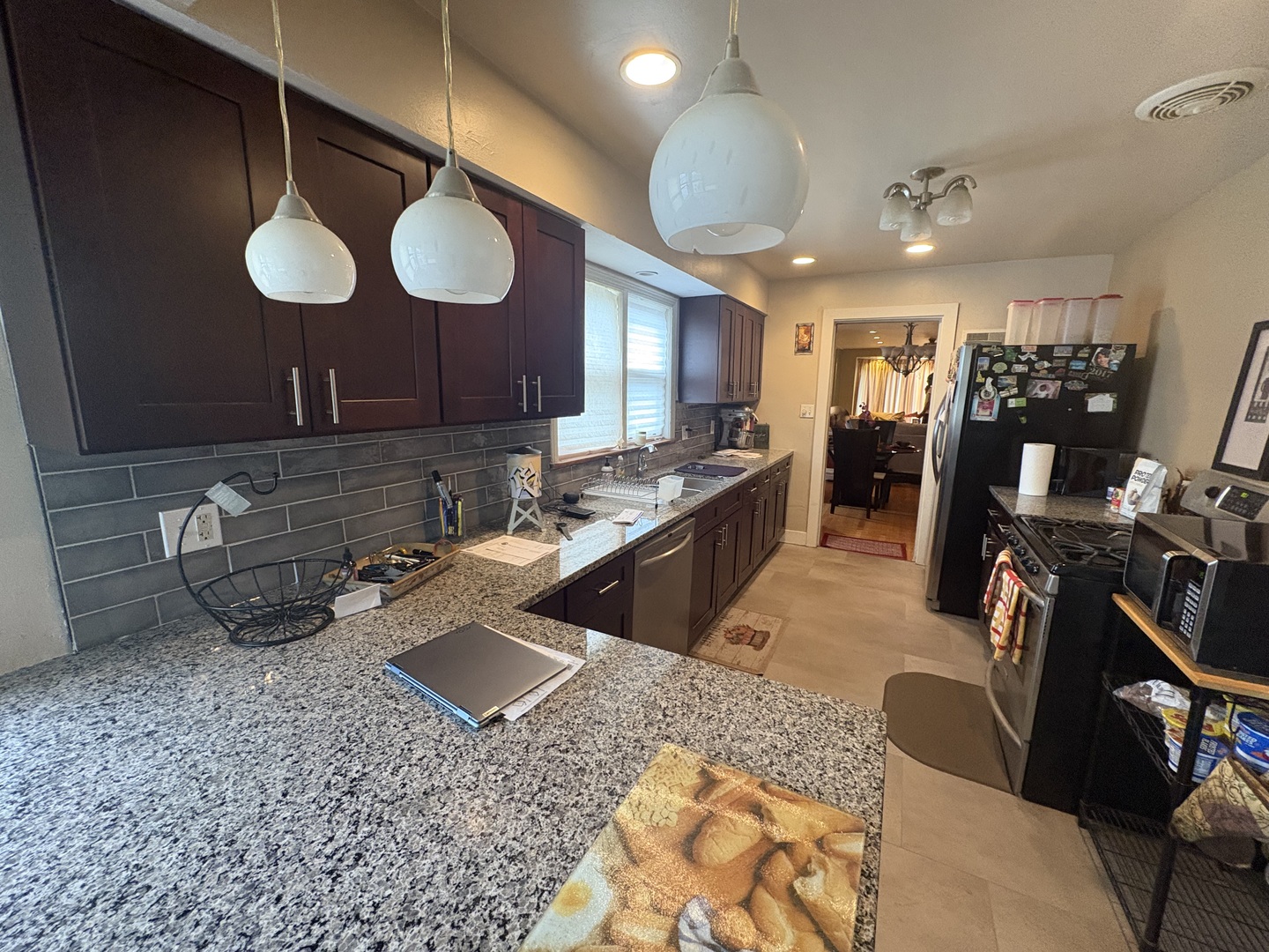 8800 S Merrill Avenue, Chicago, IL 60617