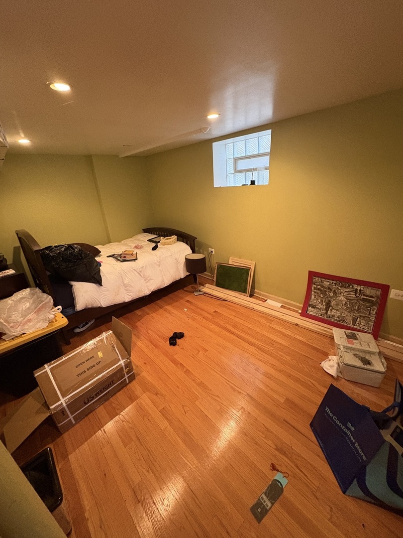 8800 S Merrill Avenue, Chicago, IL 60617