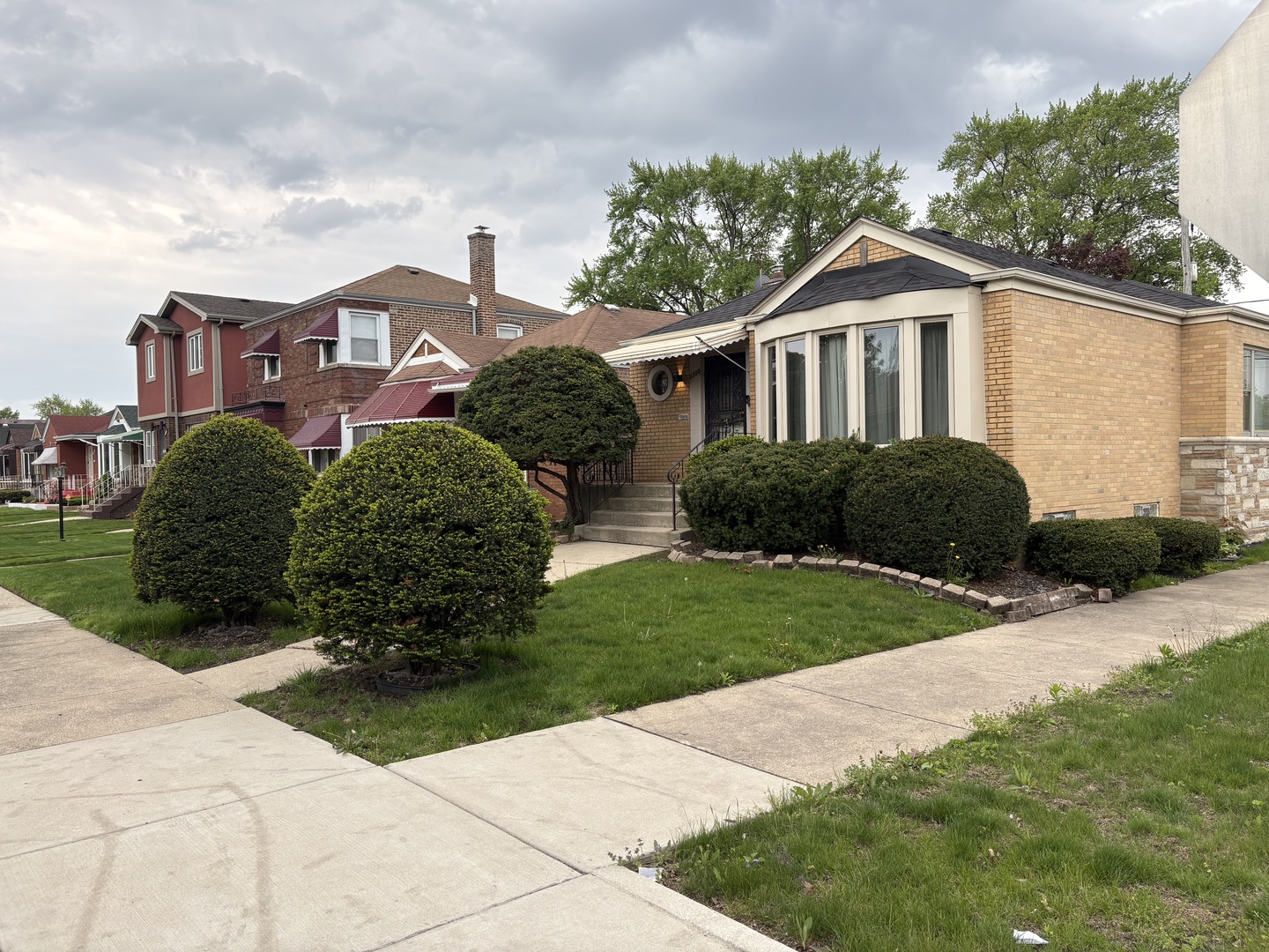 8800 S Merrill Avenue, Chicago, IL 60617