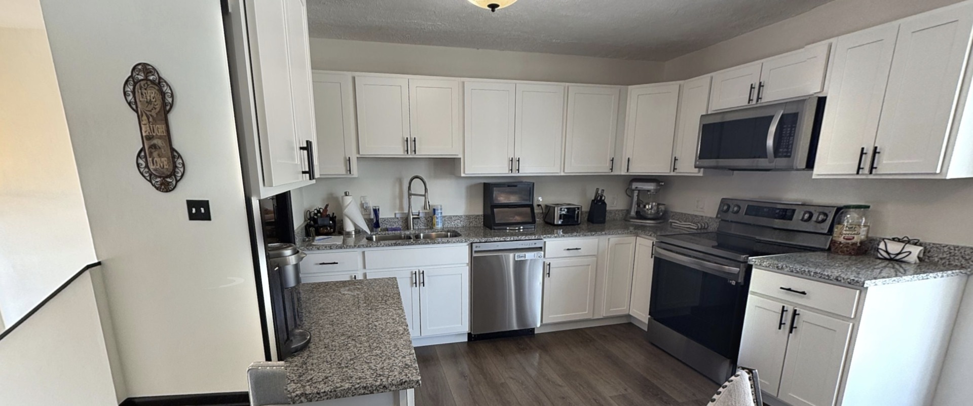 543 Ridge Circle, Streamwood, IL 60107