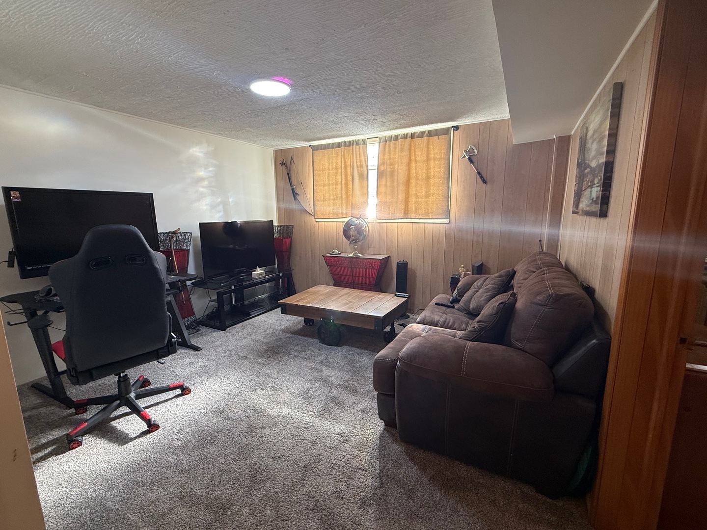 543 Ridge Circle, Streamwood, IL 60107