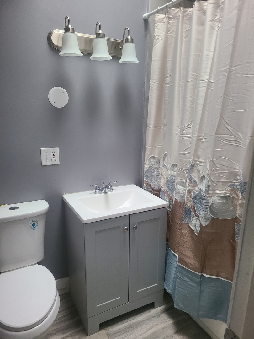 336 Oakwood Street, Park Forest, IL 60466