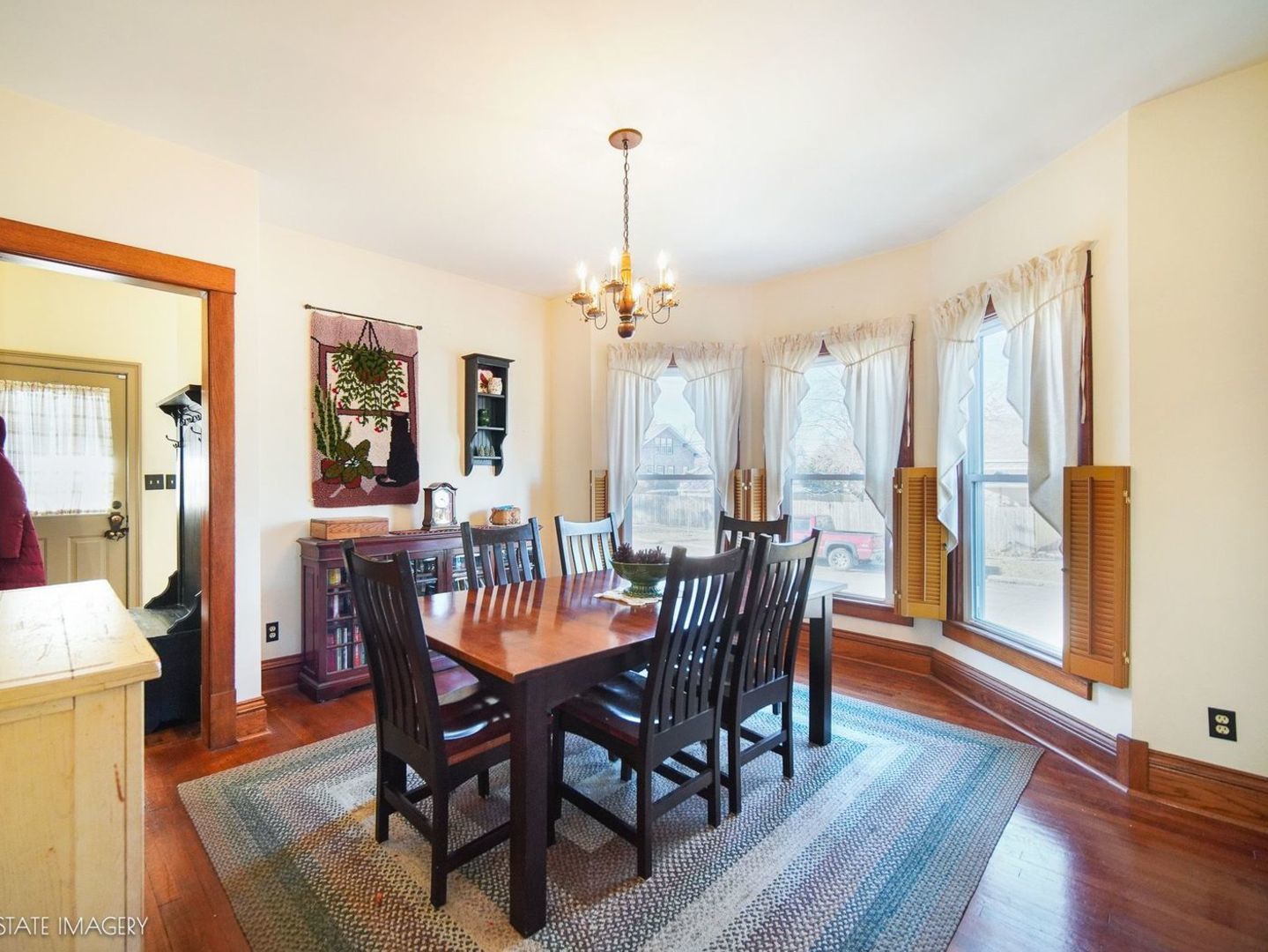 313 N Raynor Avenue, Joliet, IL 60435