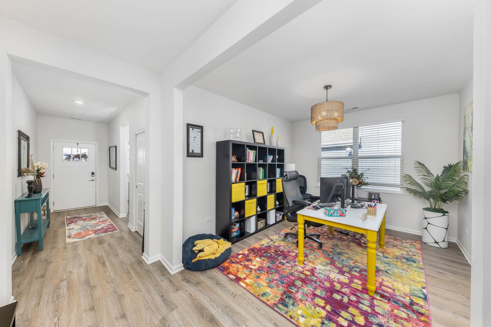 1013 Fitzwilliam Way, North Aurora, IL 60542