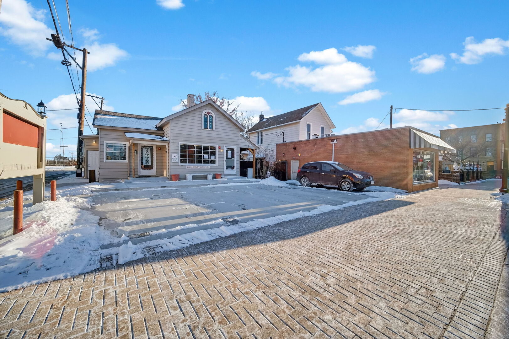 110-112 Galena Street, West Chicago, IL 60185