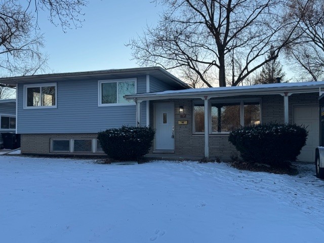 27 S Bereman Road, Montgomery, IL 60538