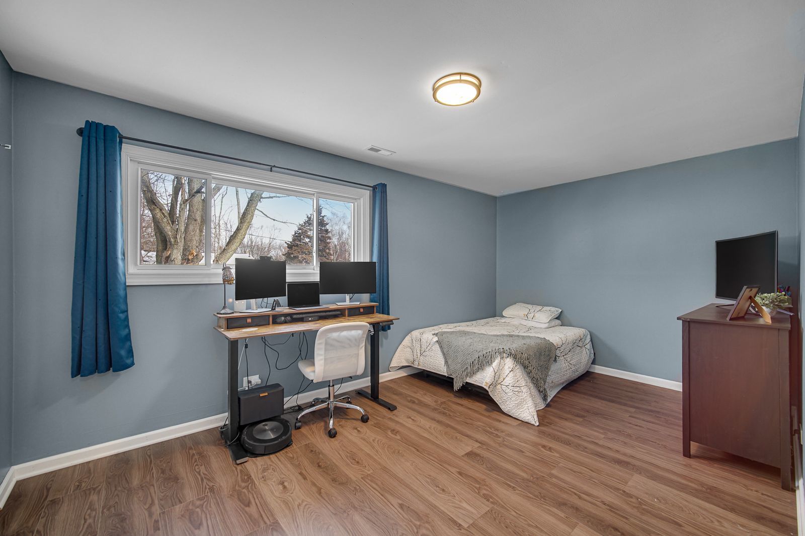 22115 Grenadier Drive, Marengo, IL 60152