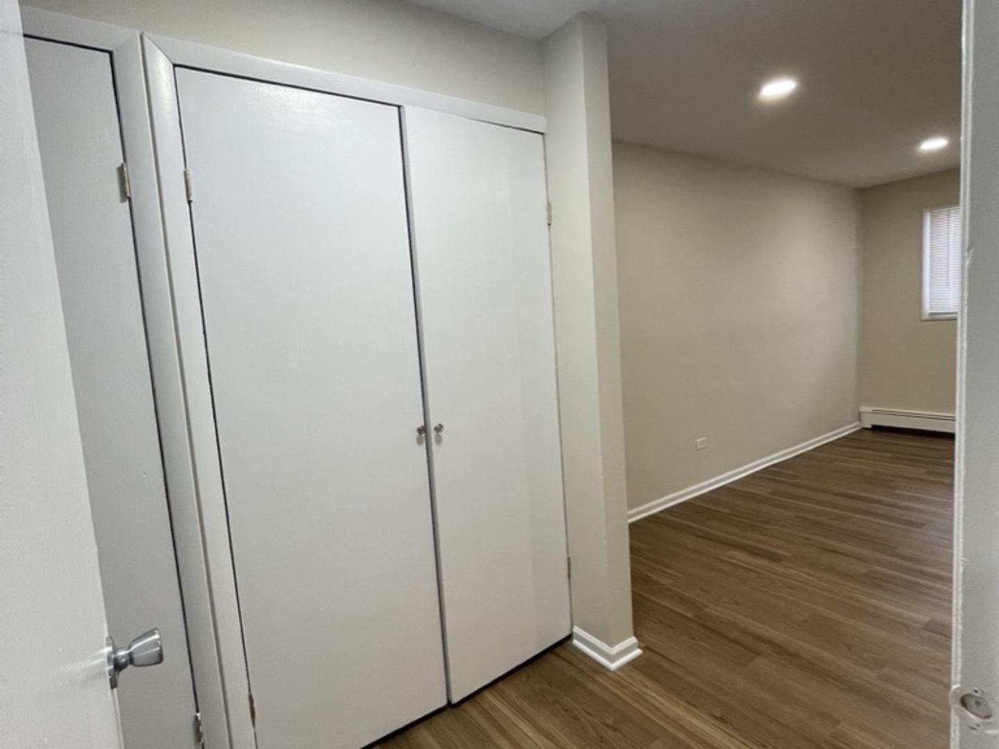 212 Collen Drive #209, Lombard, IL 60148