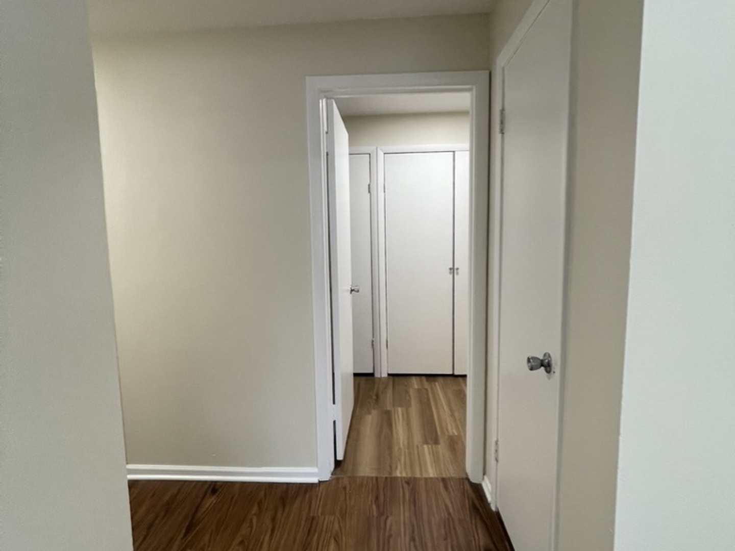 212 Collen Drive #209, Lombard, IL 60148