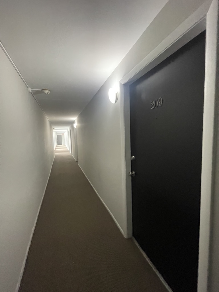 212 Collen Drive #209, Lombard, IL 60148