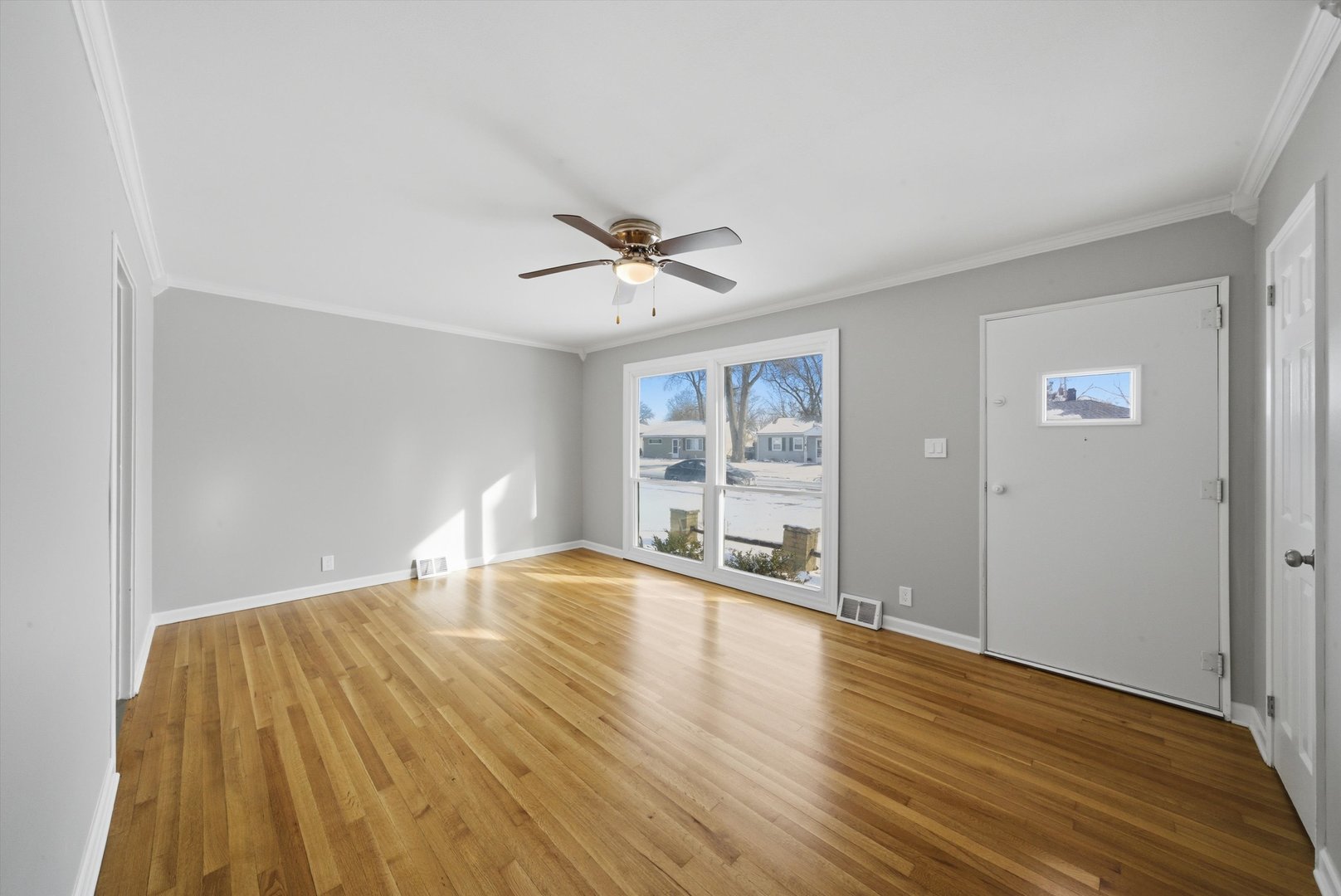 1003 Plaza Drive, Joliet, IL 60435