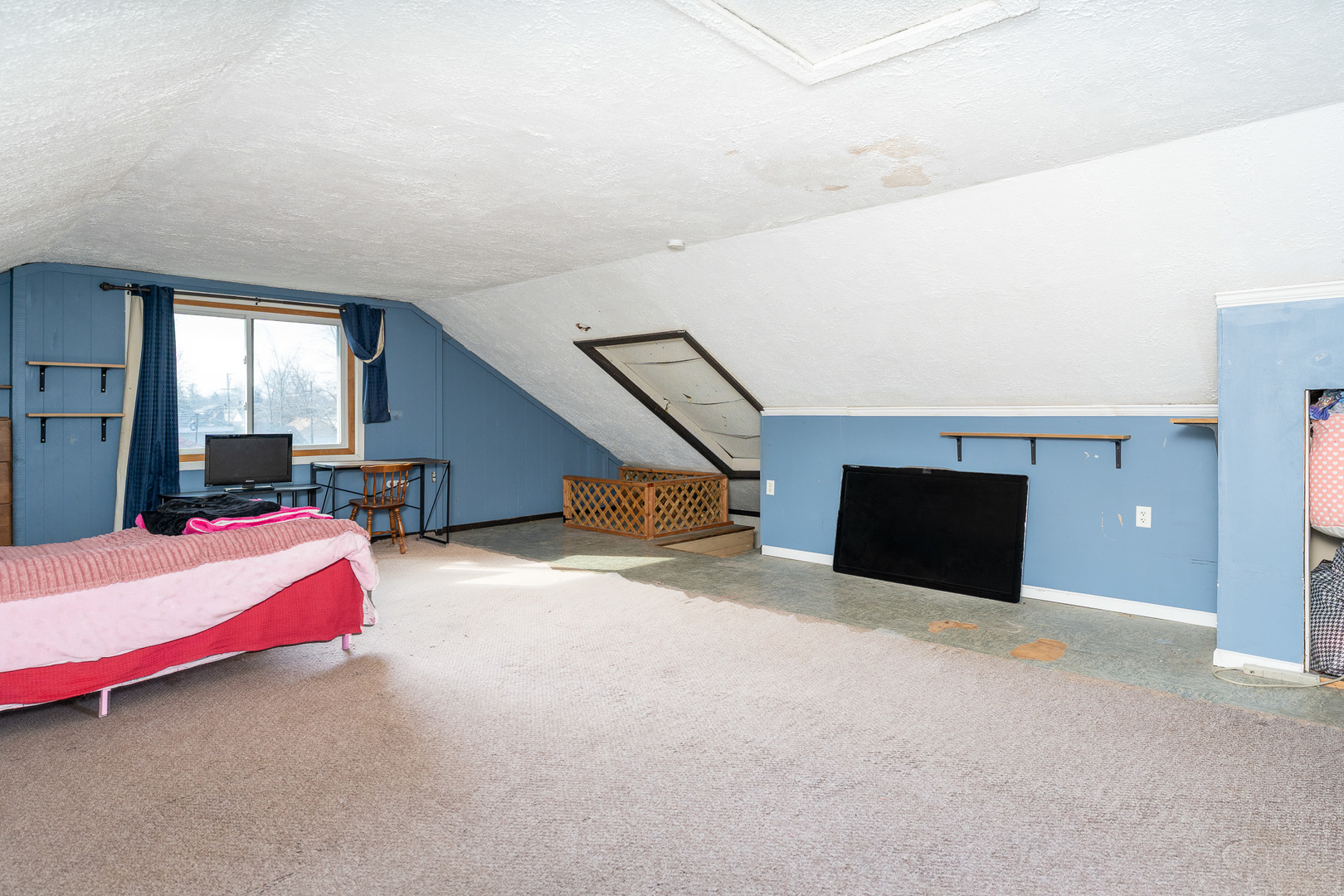 1511 Waverly Place, Joliet, IL 60435