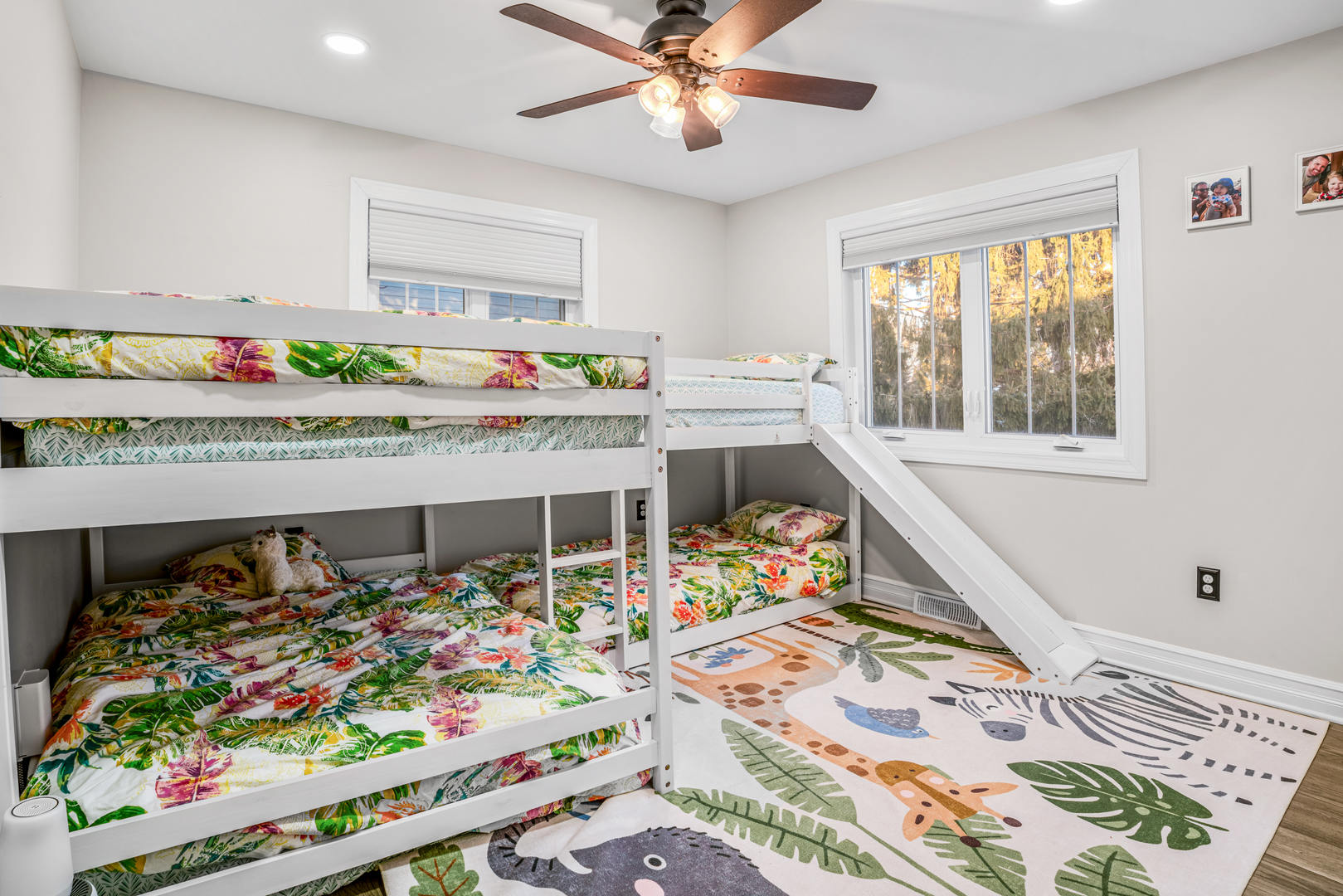 1590 Lake Holiday Drive, Lake Holiday, IL 60548