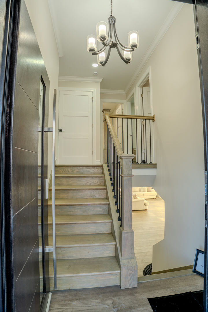 1590 Lake Holiday Drive, Lake Holiday, IL 60548