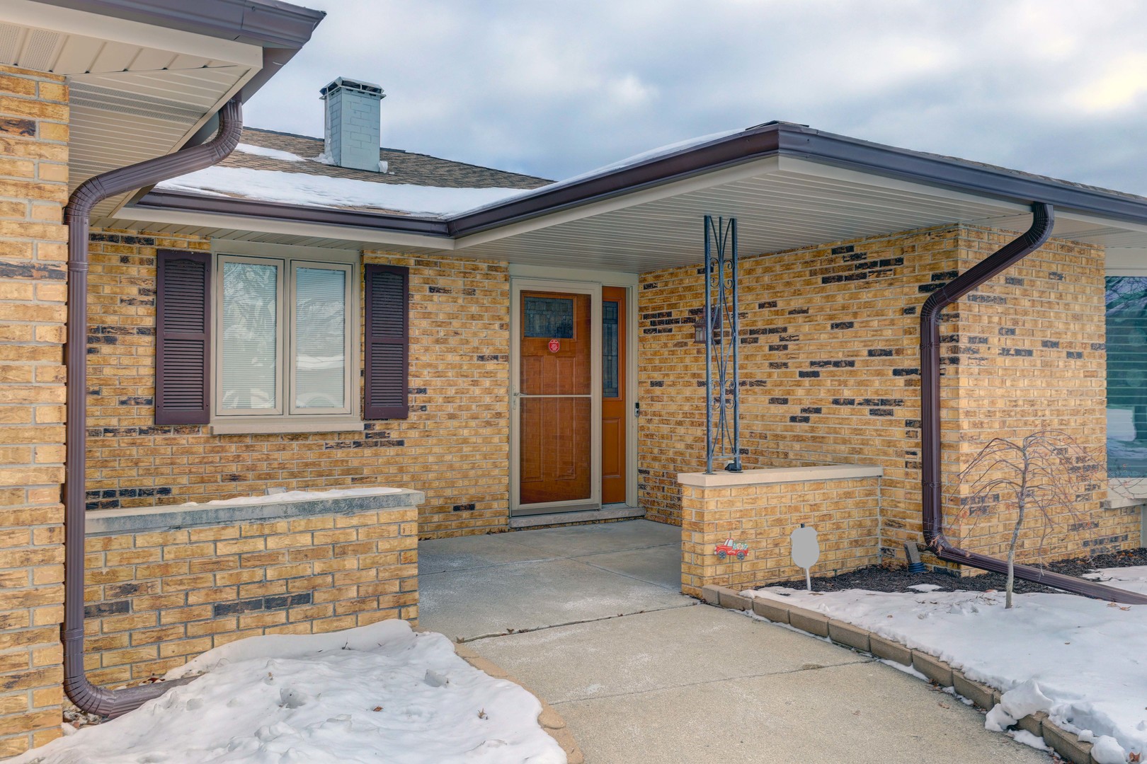 105 Glenridge Lane, Schaumburg, IL 60193