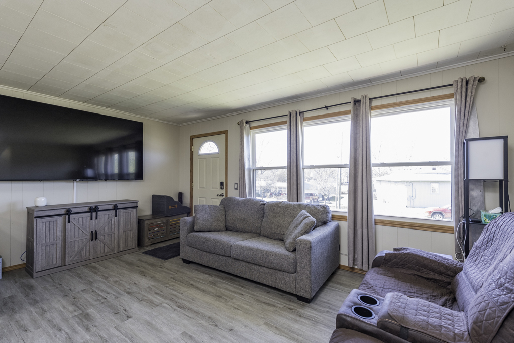 1115 Hillwood Circle, Round Lake Beach, IL 60073