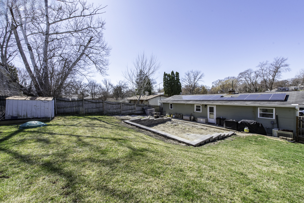 1115 Hillwood Circle, Round Lake Beach, IL 60073