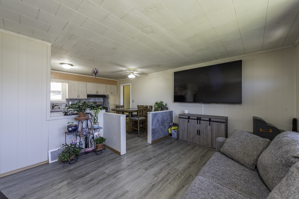 1115 Hillwood Circle, Round Lake Beach, IL 60073