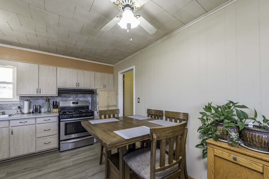 1115 Hillwood Circle, Round Lake Beach, IL 60073