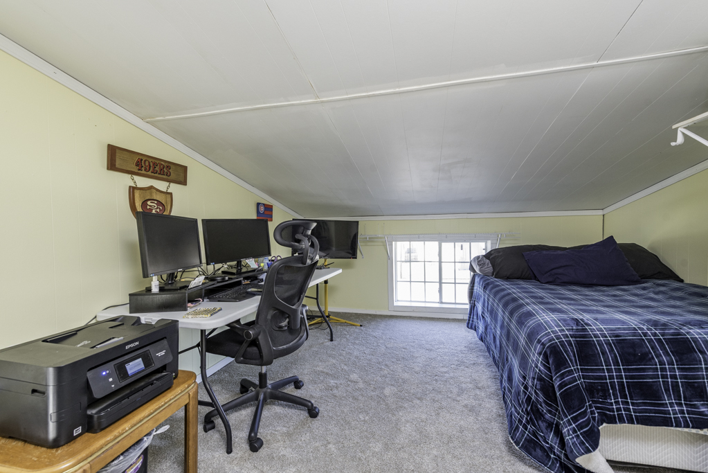 1115 Hillwood Circle, Round Lake Beach, IL 60073