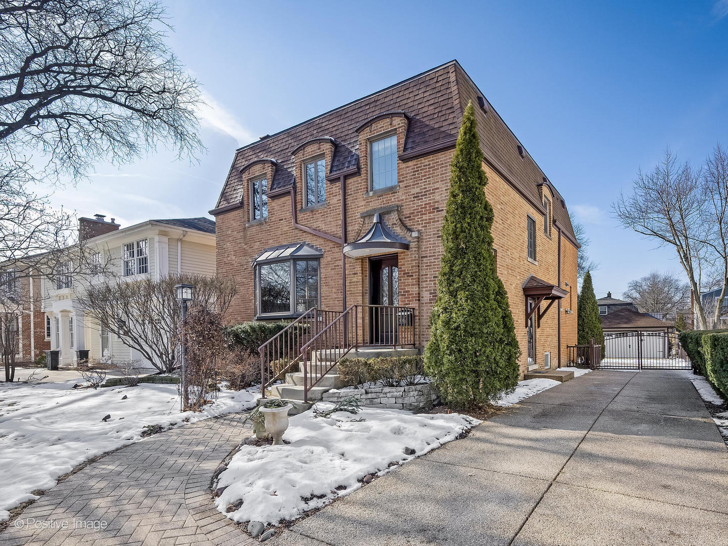 424 S Edgewood Avenue, La Grange, IL 60525